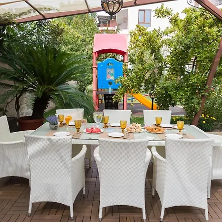 Hotel Central 3* Napospart