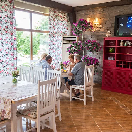 Szálloda Hotel Central 3*