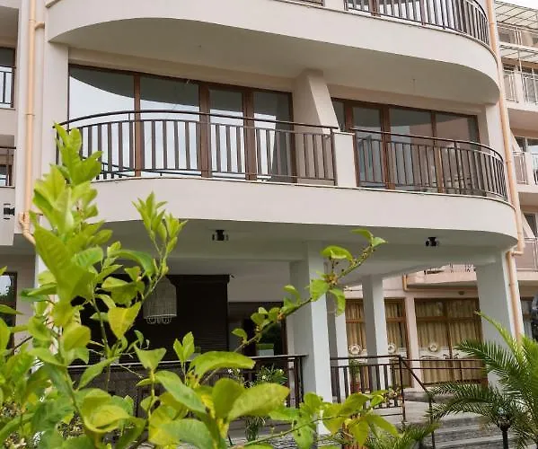 Hotel Central Hotel 3*